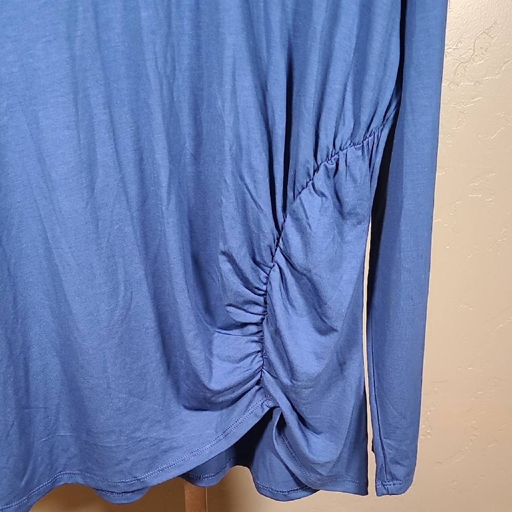 Time and Tru Blue Ruched Long Sleeve Blouse - Picture 3 of 9